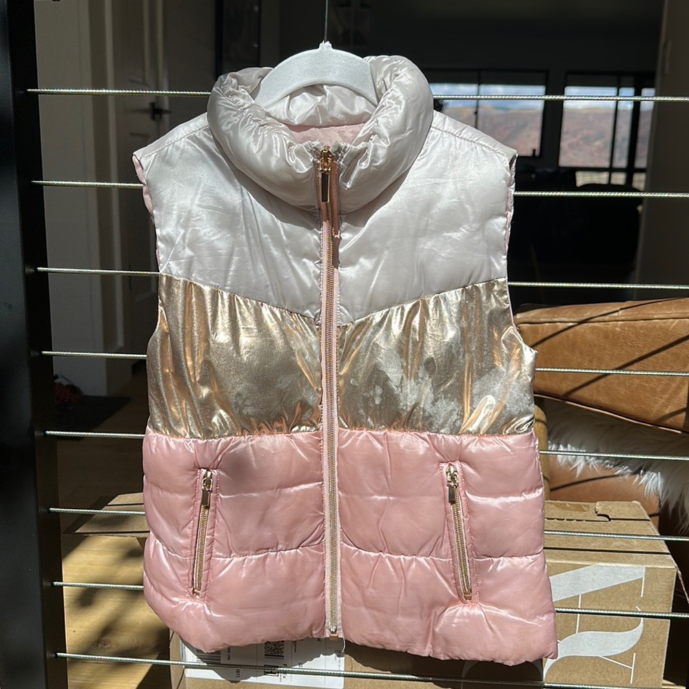 Mayoral Puffy Vest Size 8 Girls